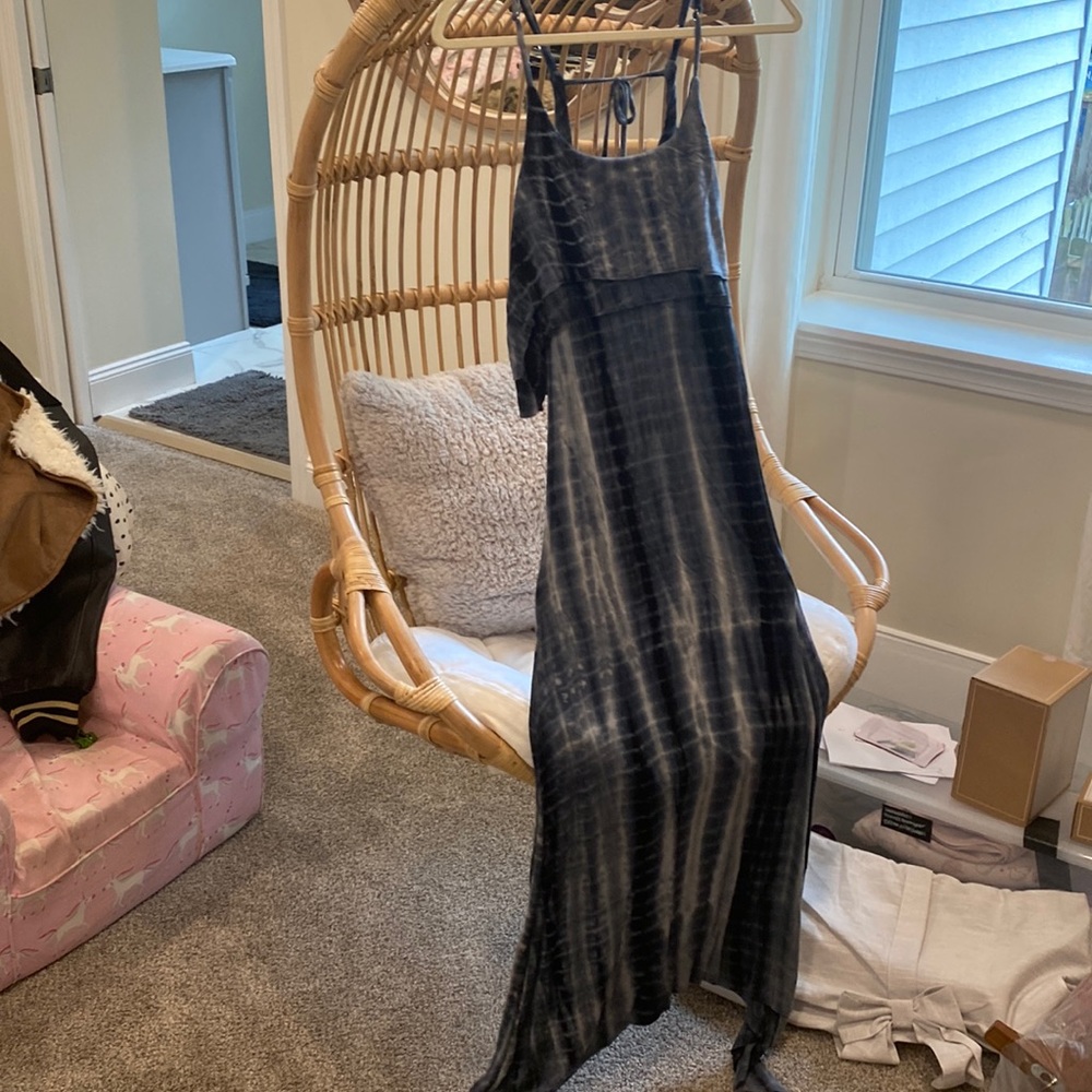 Size medium tie back cotton maxi dress